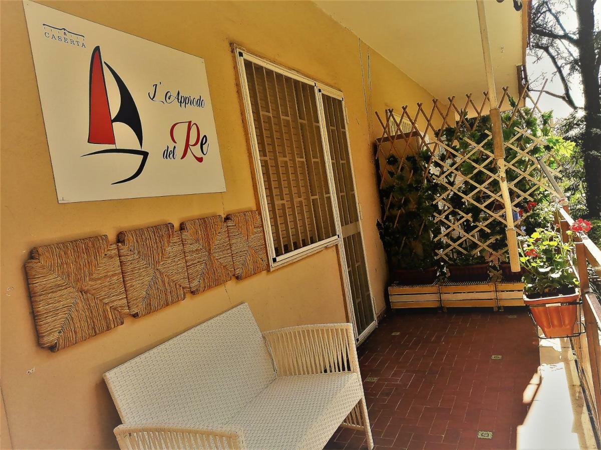 L'Approdo Del Re Apartamento Caserta Exterior foto